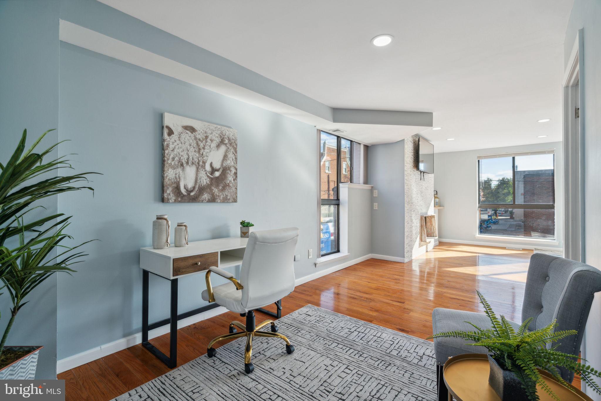 901 Lombard St