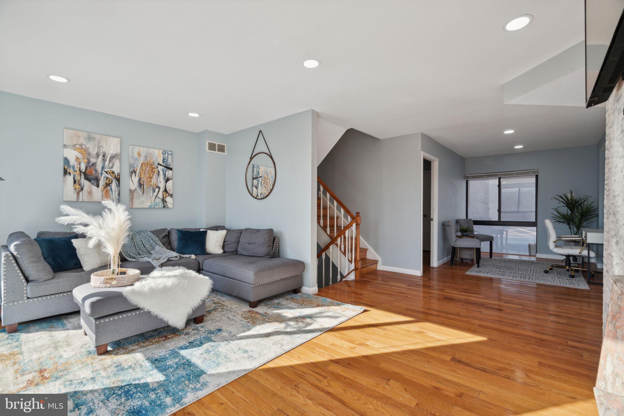 901 Lombard St