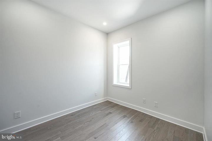 1542 TASKER ST #2F