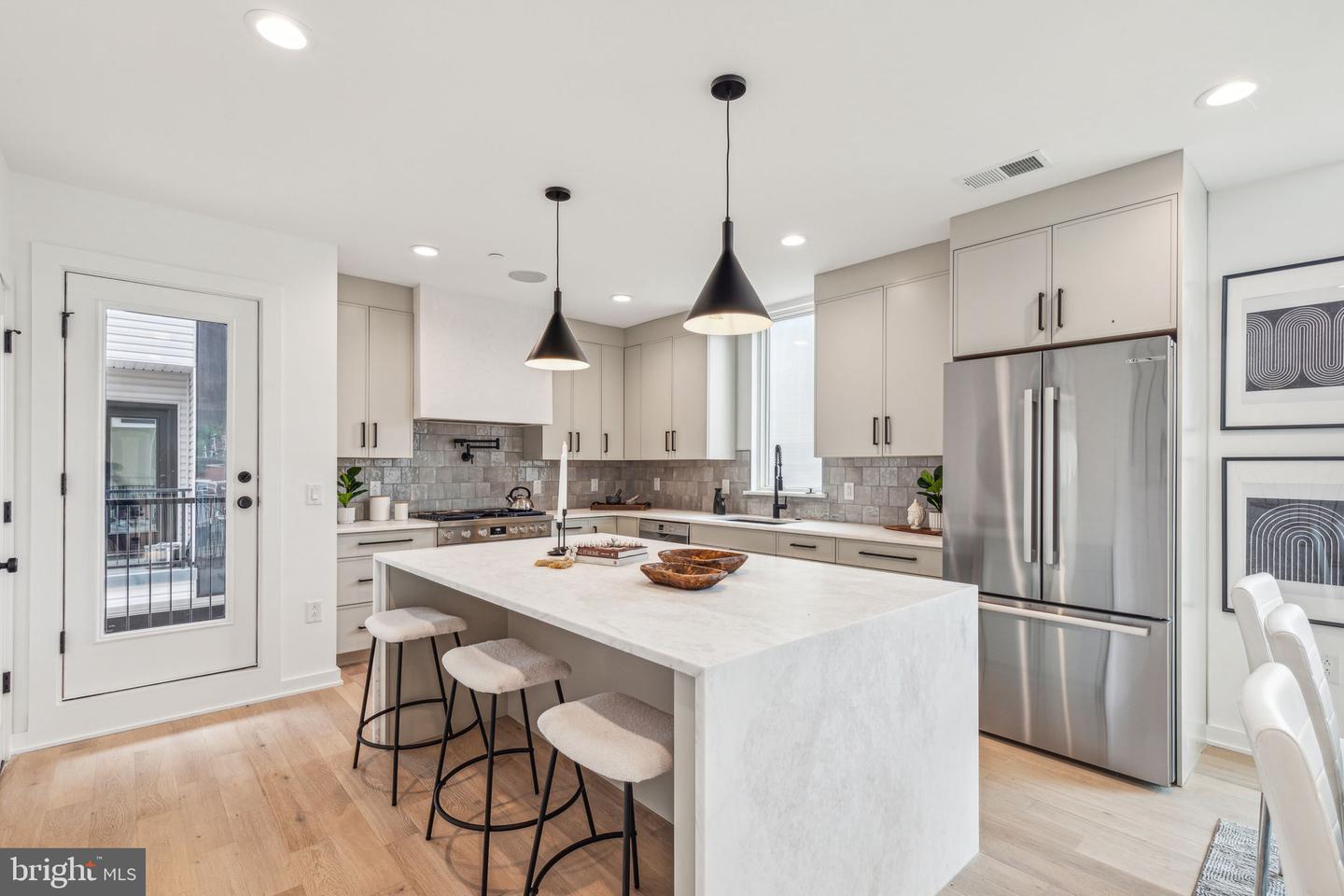 604 Brenna Walk