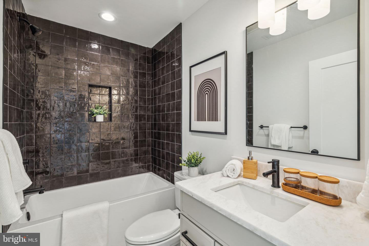 604 Brenna Walk