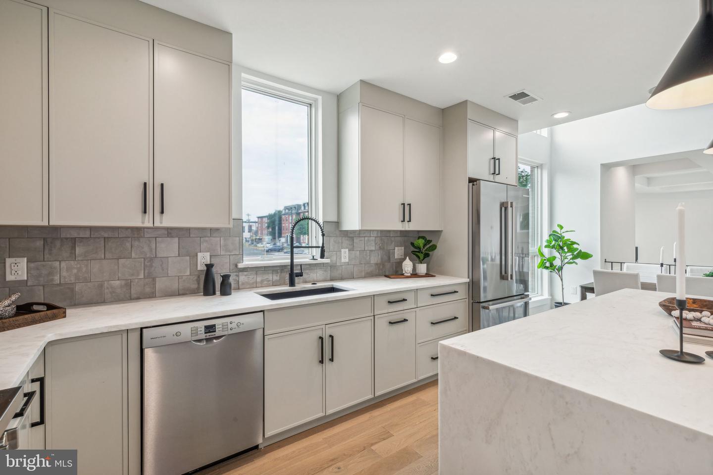 604 Brenna Walk