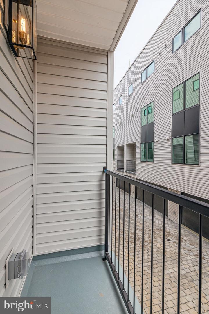 604 Brenna Walk