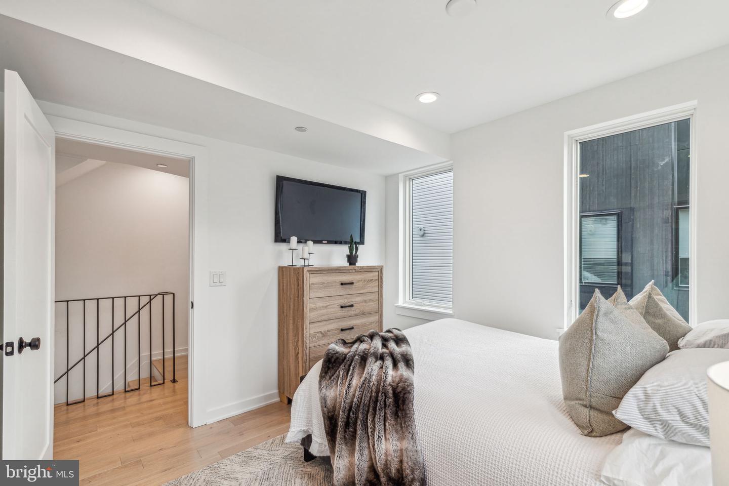 604 Brenna Walk