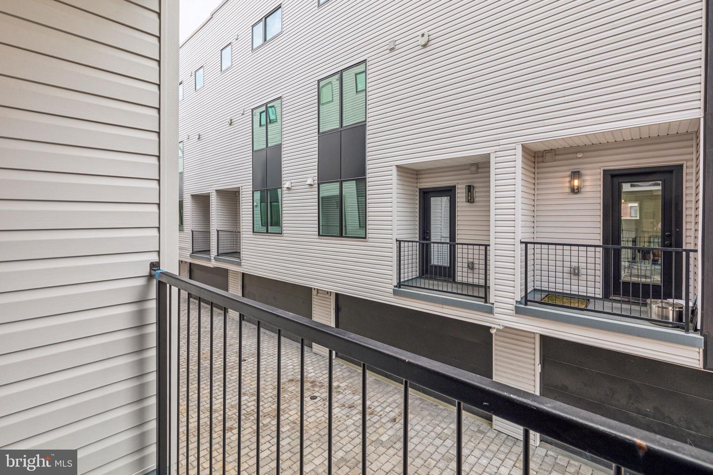 604 Brenna Walk