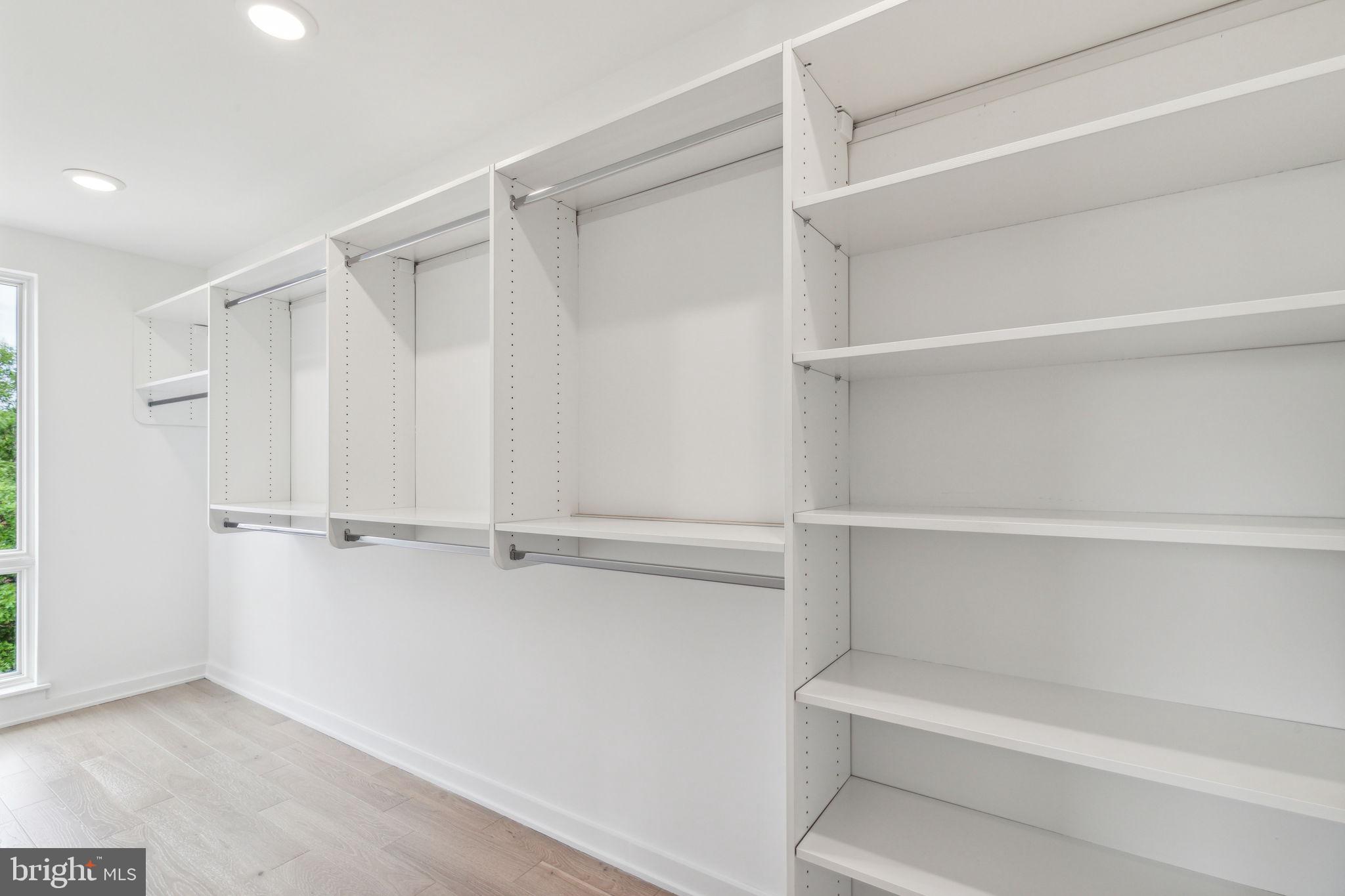604 Brenna Walk