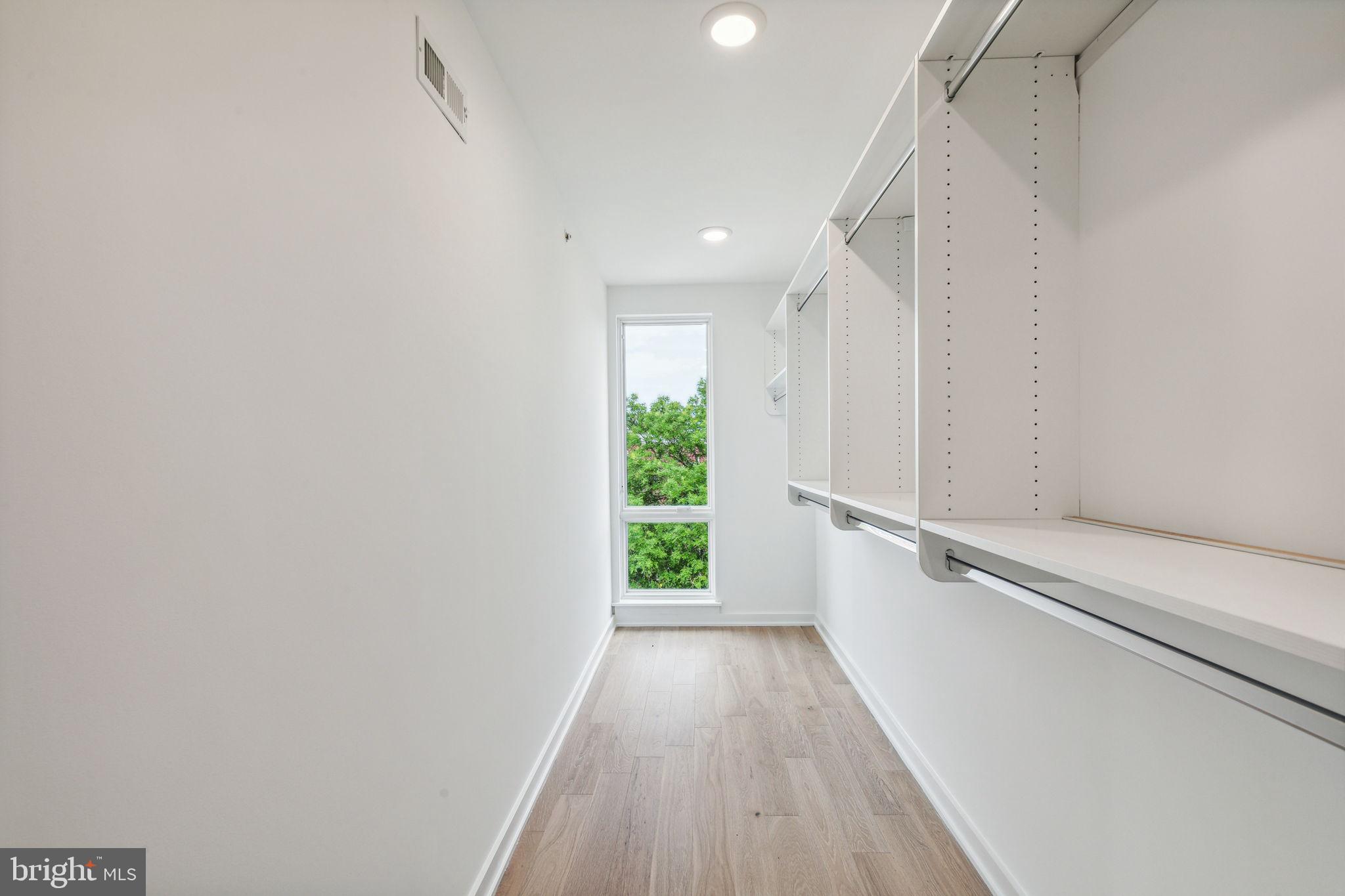 604 Brenna Walk