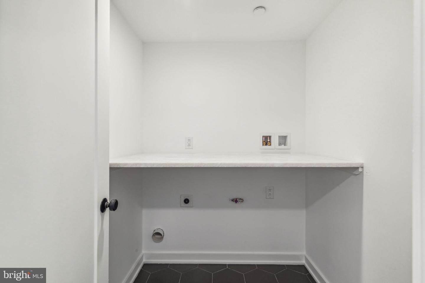 604 Brenna Walk
