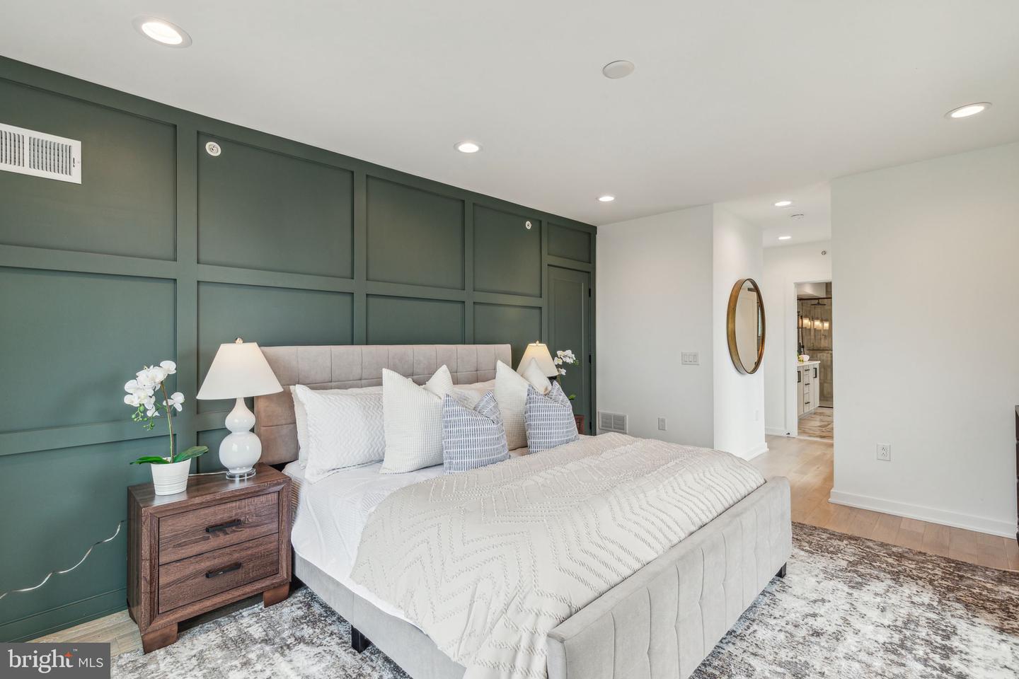 604 Brenna Walk