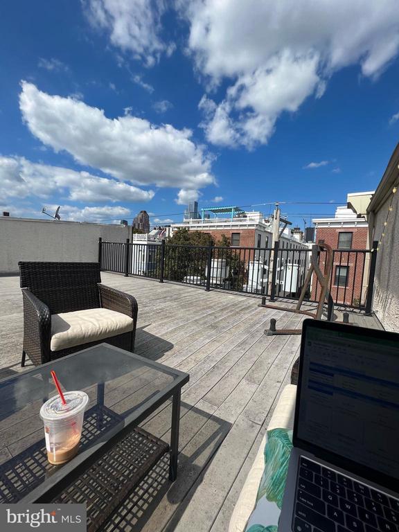 738 S 11TH ST #2F
