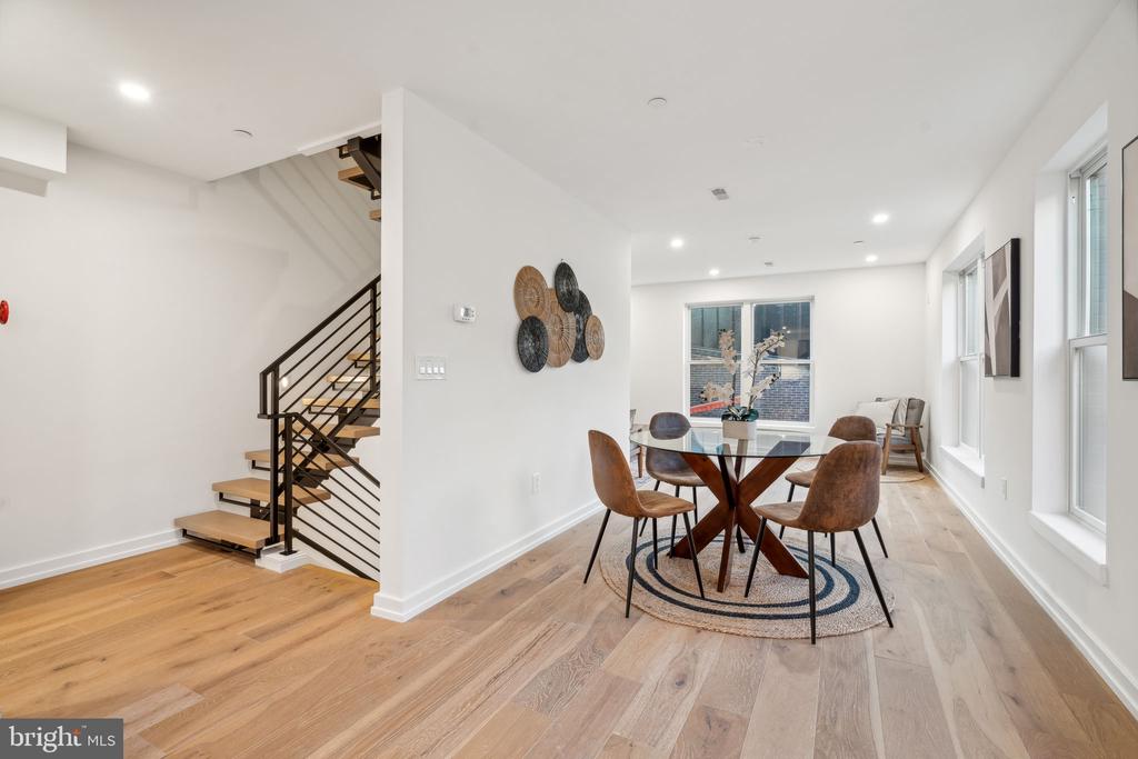 534 N 19th St #Penthouse