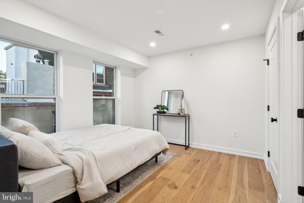 534 N 19th St #Penthouse