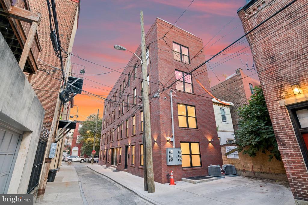 534 N 19th St #Penthouse