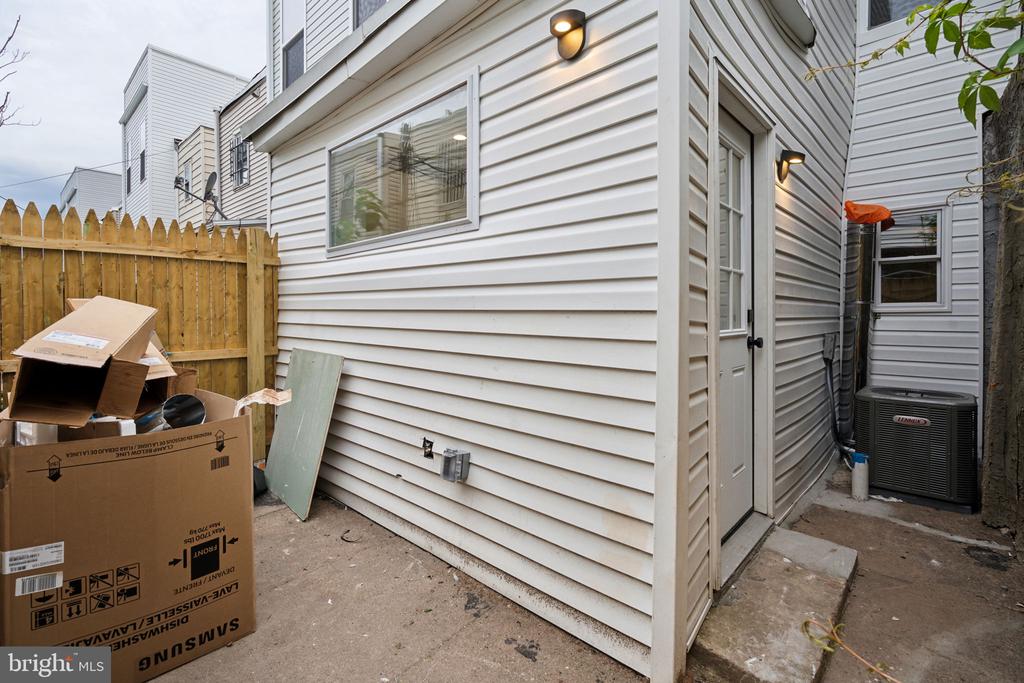 416 Cantrell St