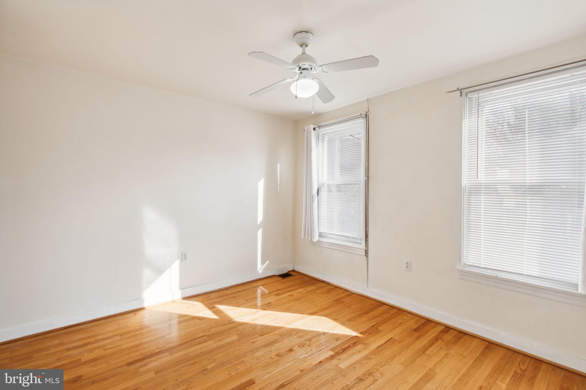 2304 Sepviva St
