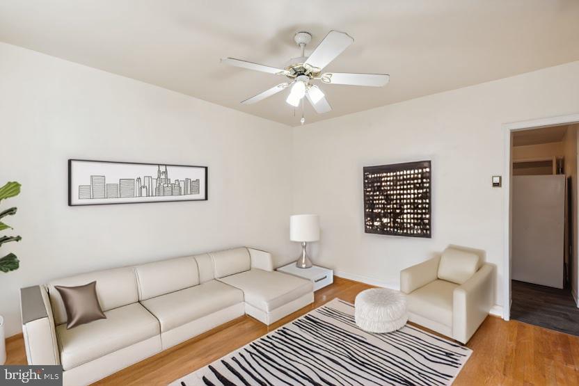 2304 Sepviva St