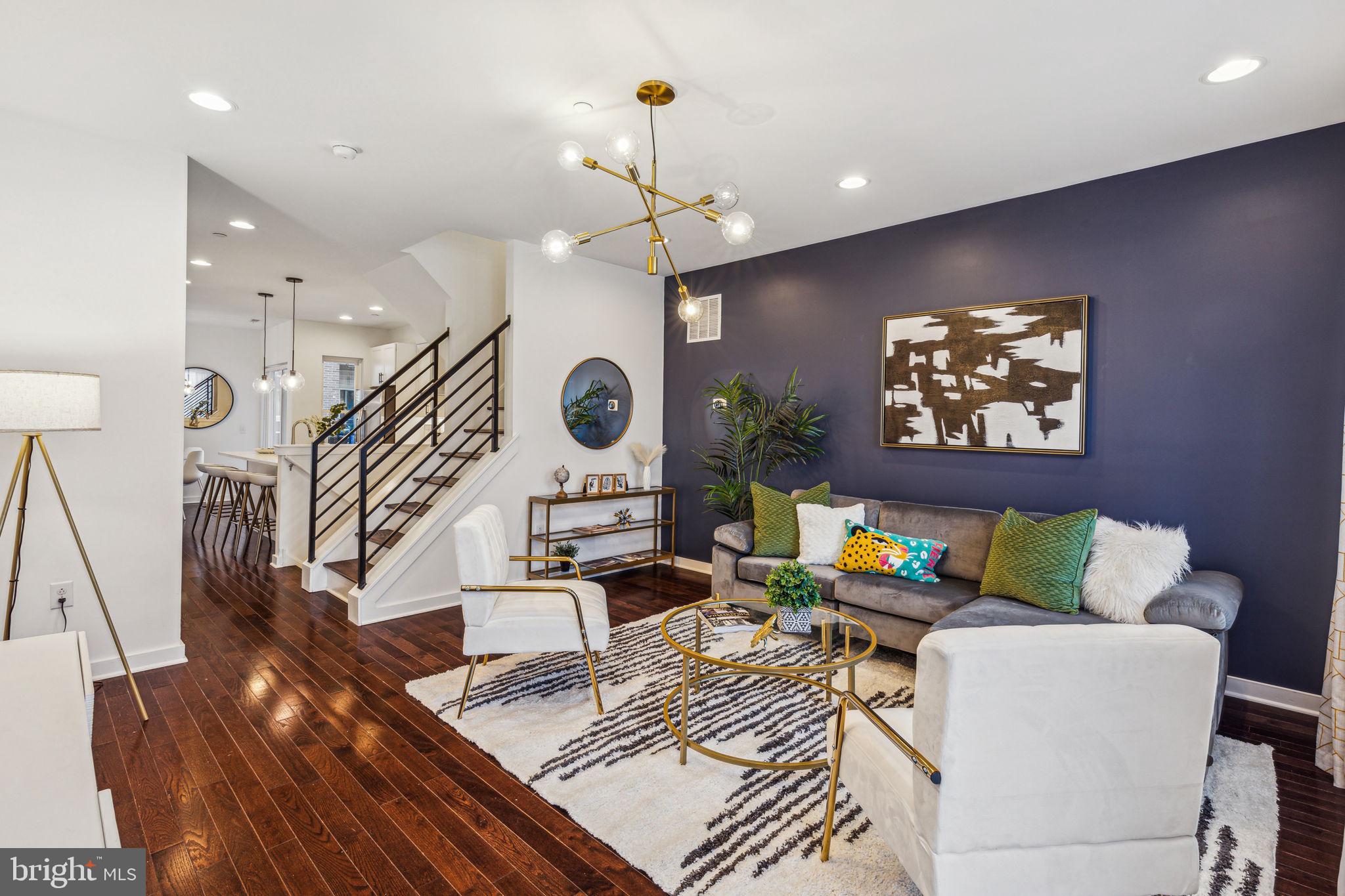 159 E Allen St #2