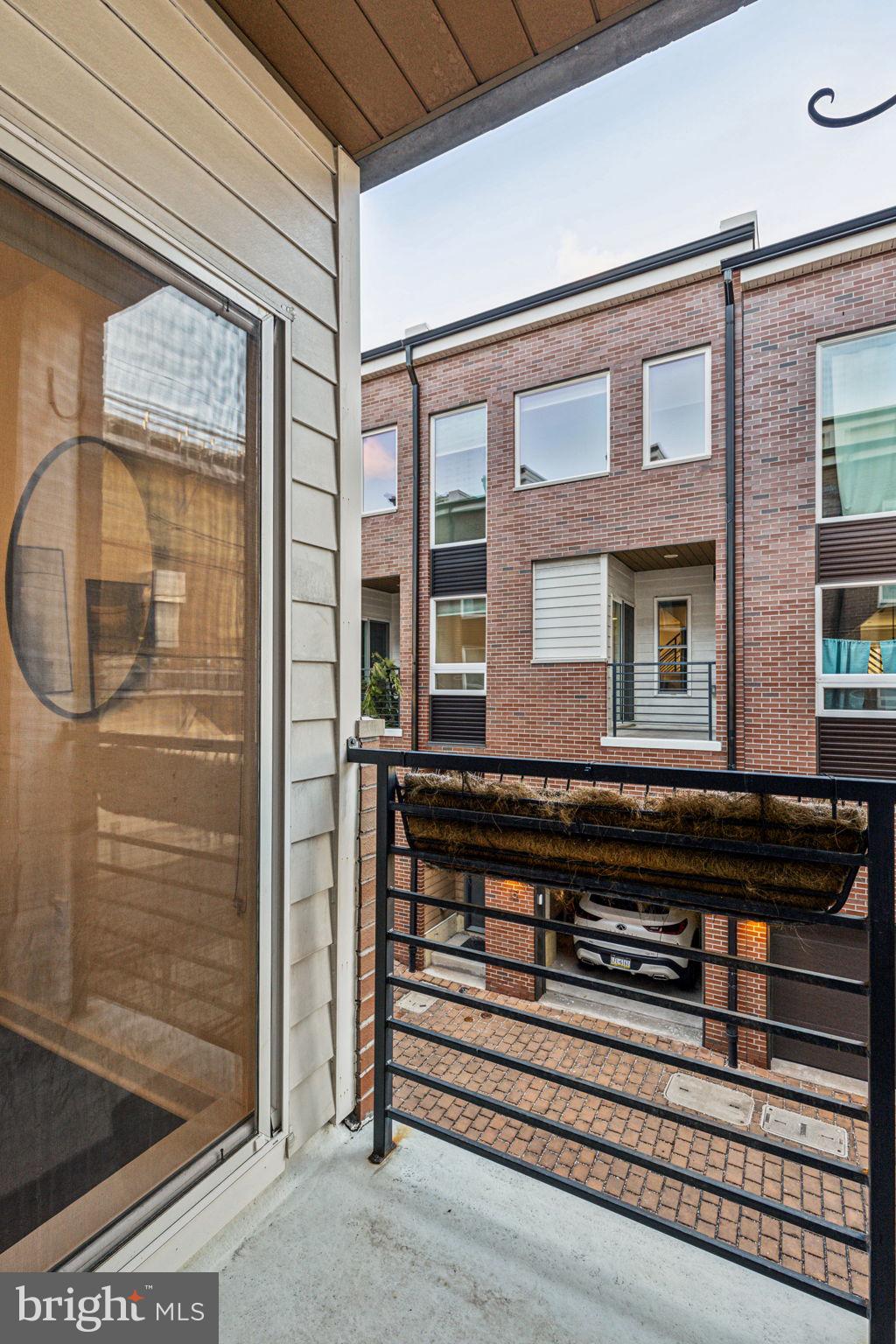 159 E Allen St #2