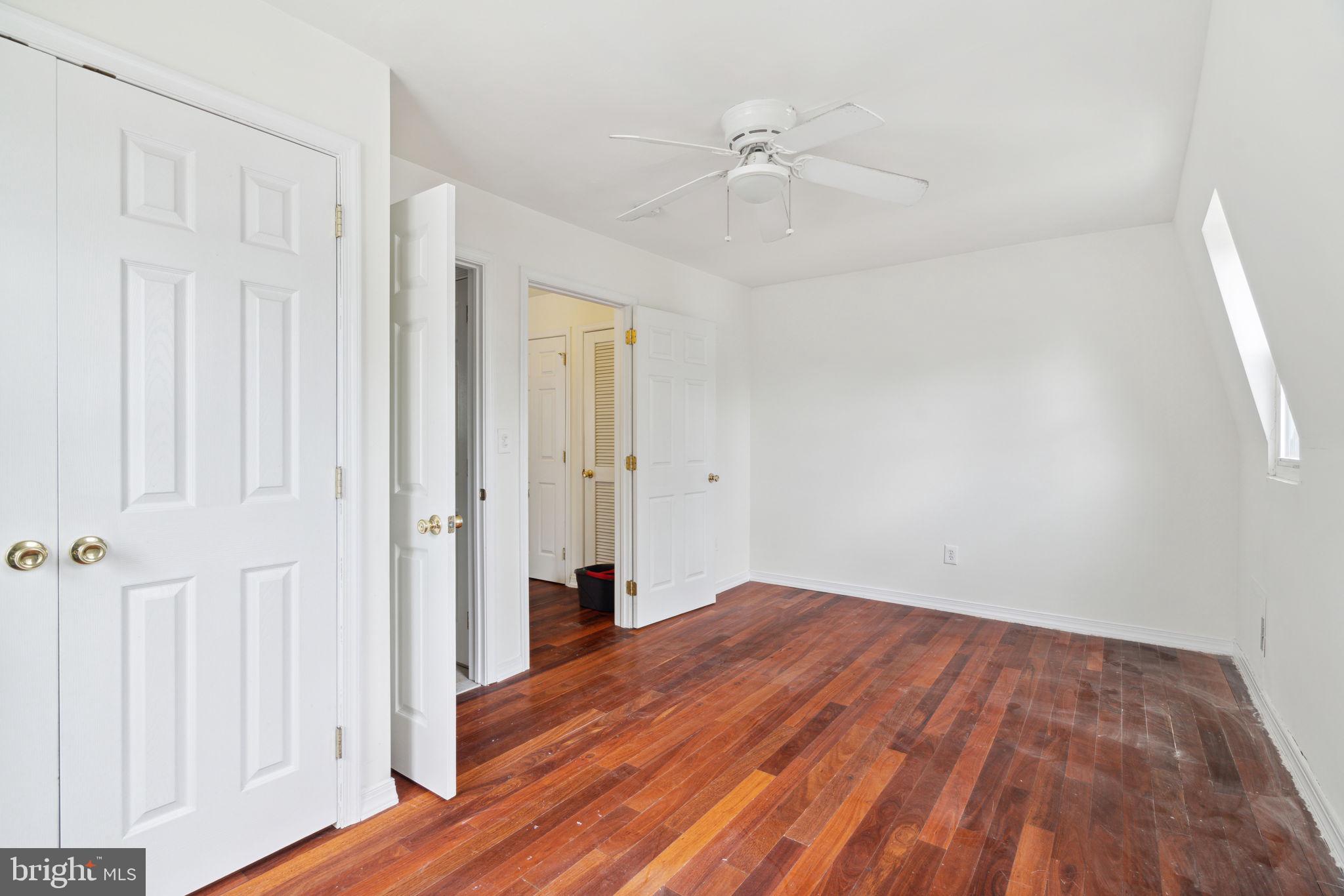 4841 Walton Ave