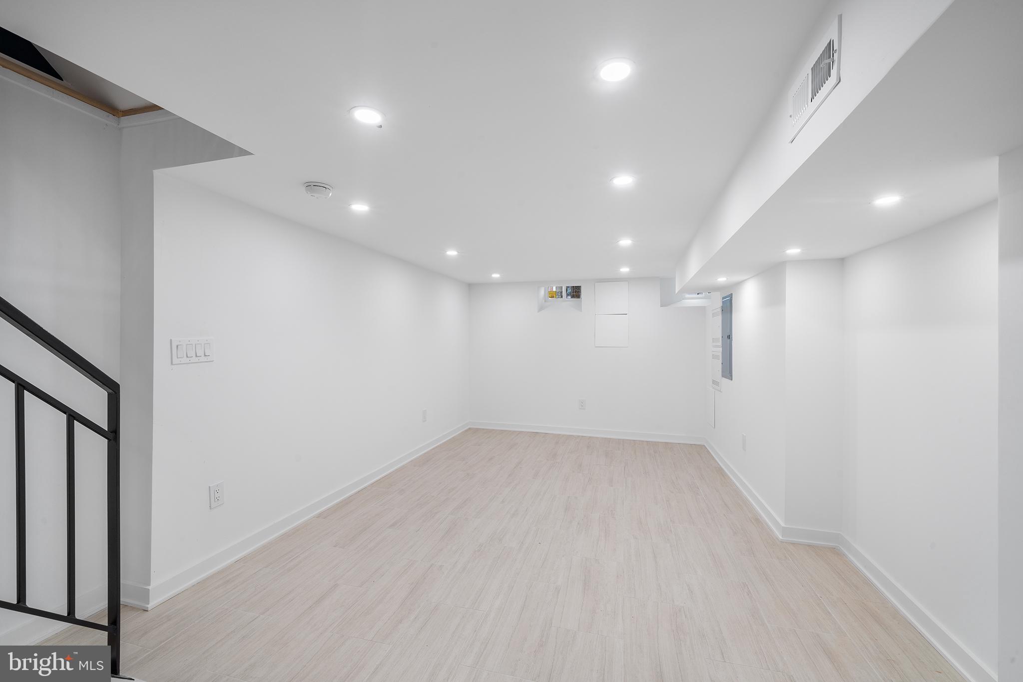 2850 TULIP STREET