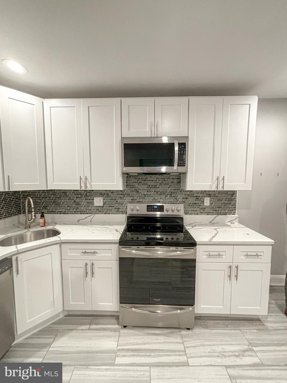 1618 FITZWATER ST #1