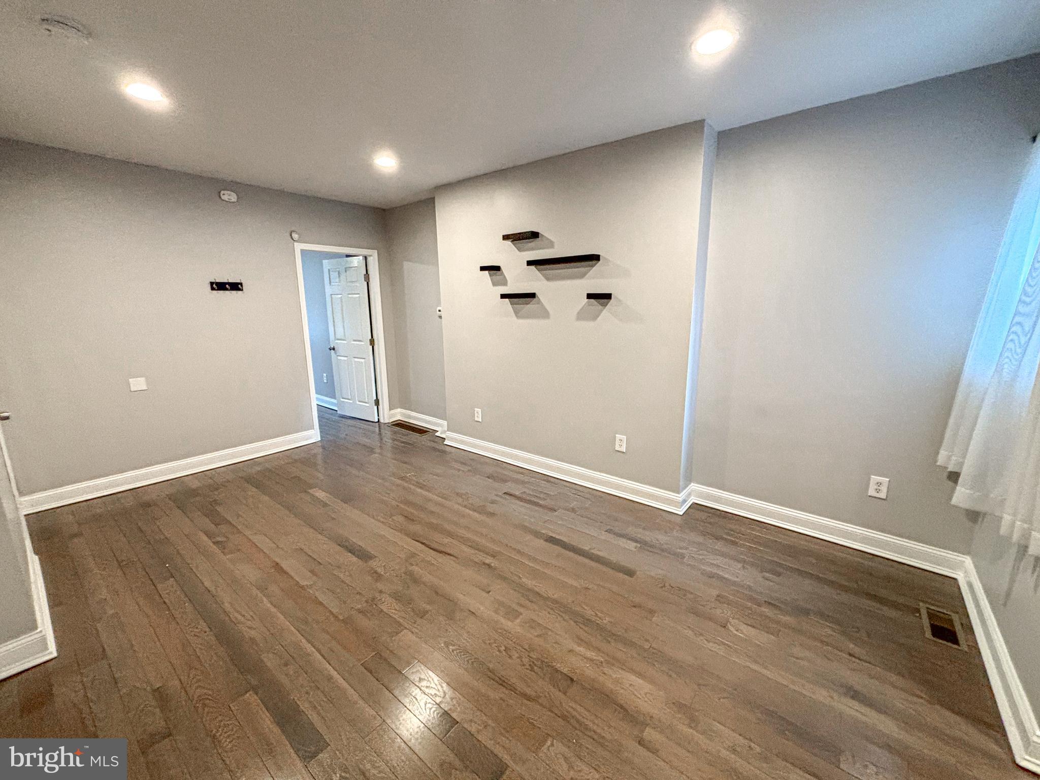 1618 FITZWATER ST #1