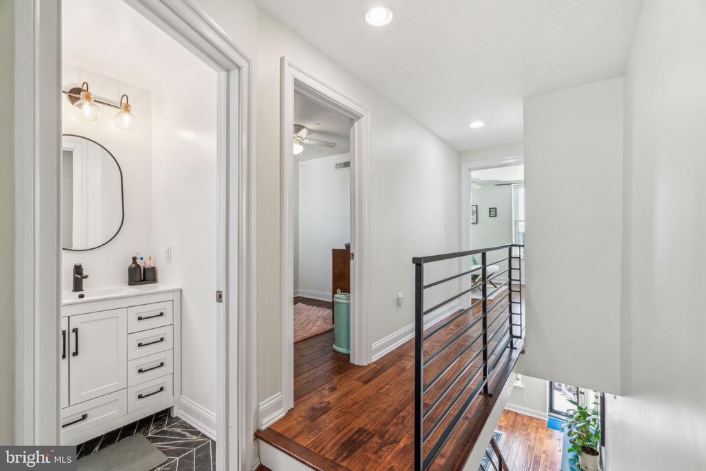 159 MIFFLIN ST