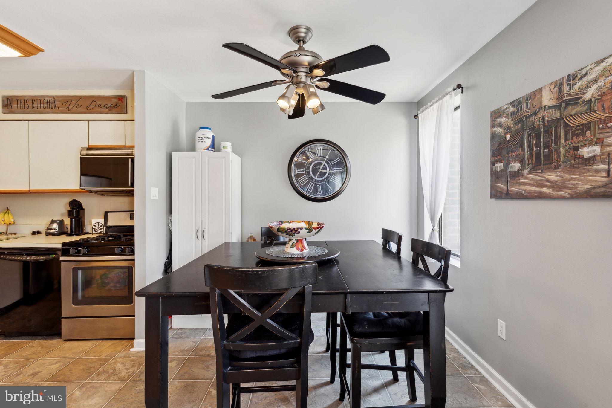 9537 James St #8a