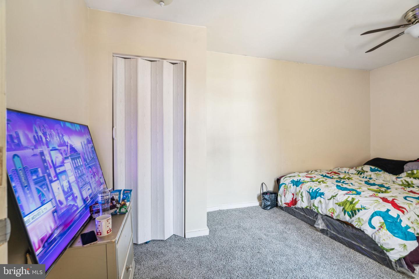 101 E Pleasant St