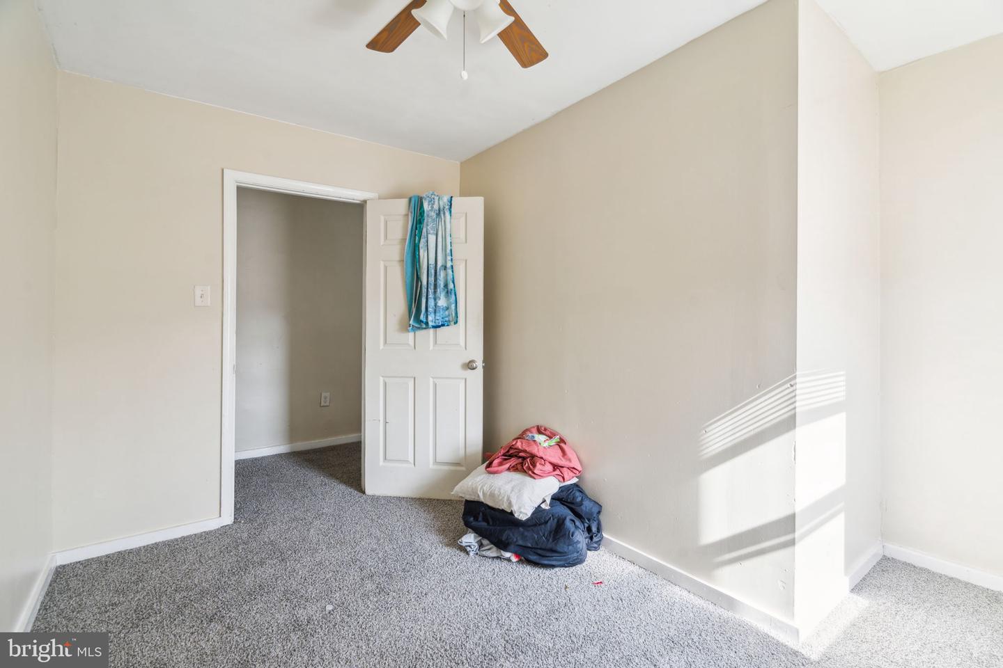 101 E Pleasant St