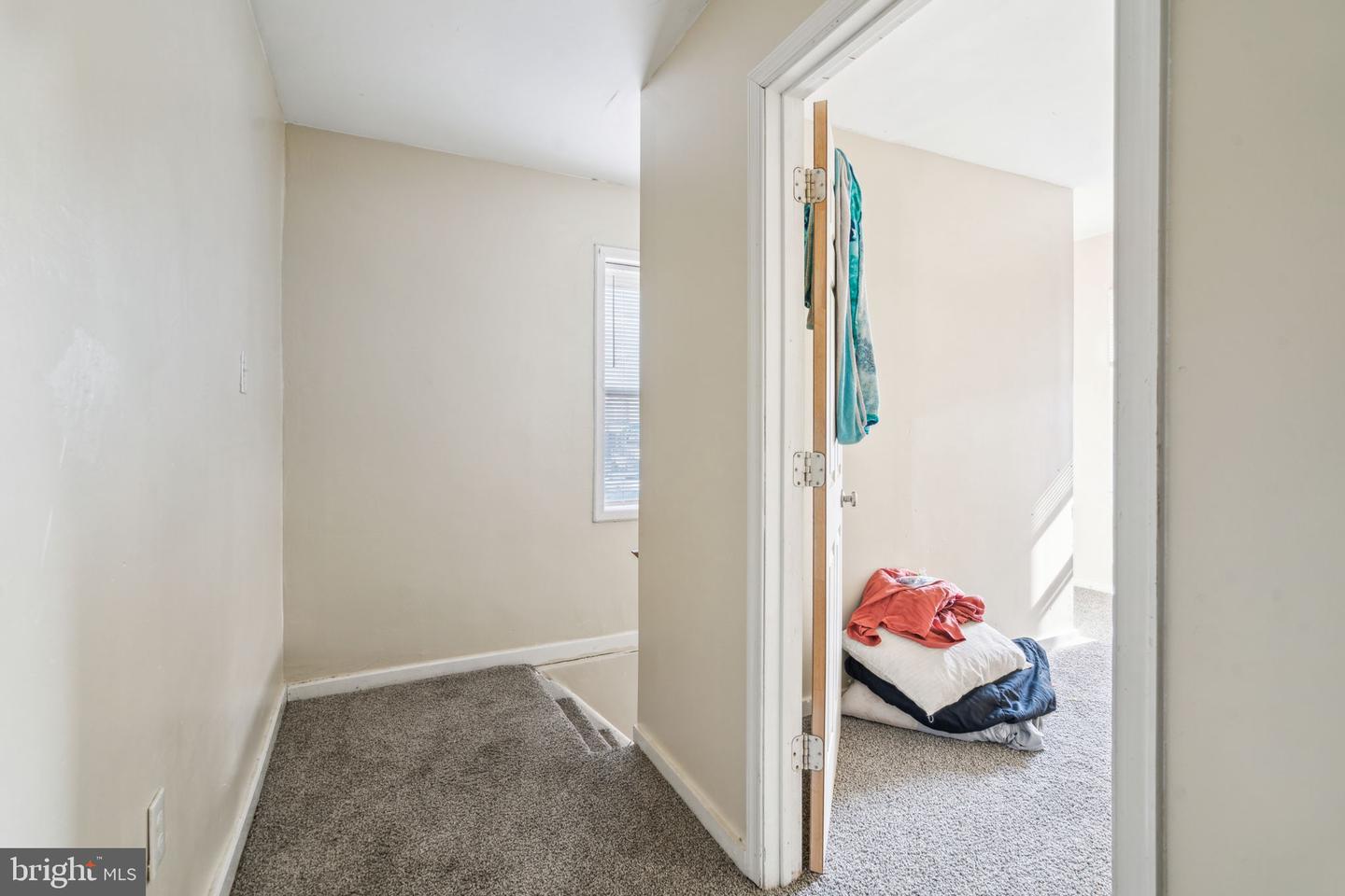 101 E Pleasant St