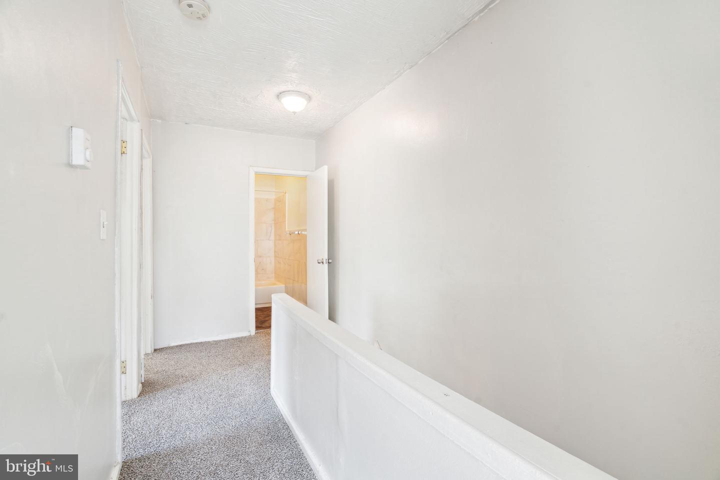 101 E Pleasant St