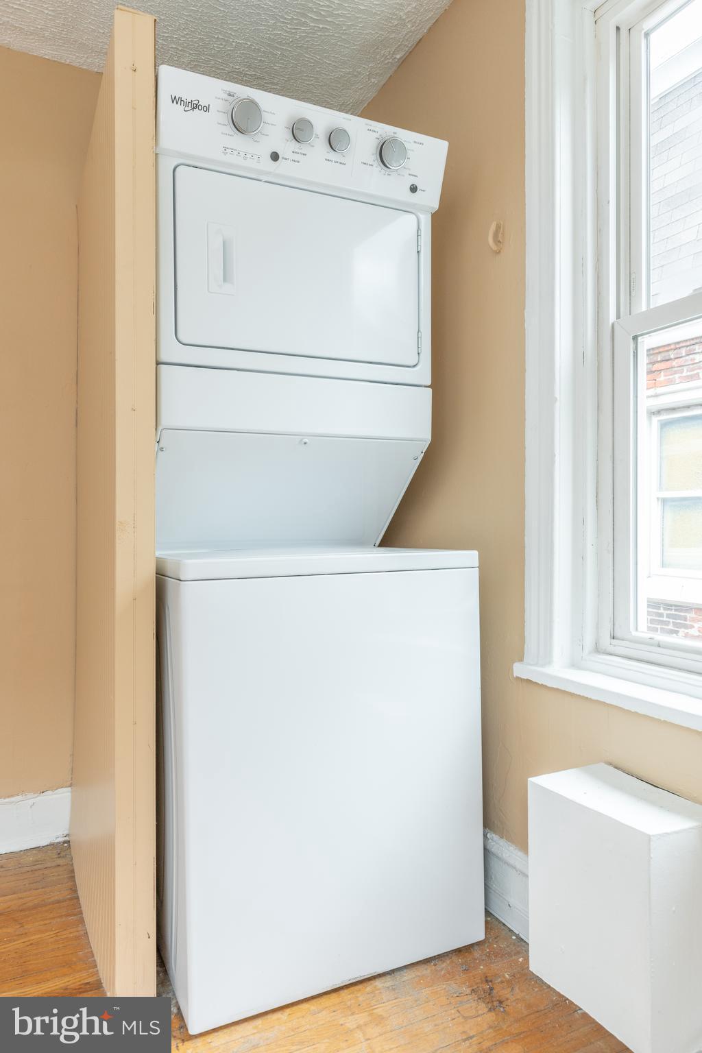 2032 CHESTNUT ST #3R