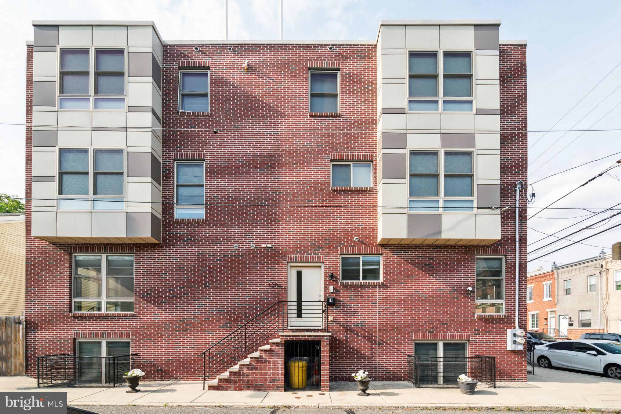 1256 S 27th St