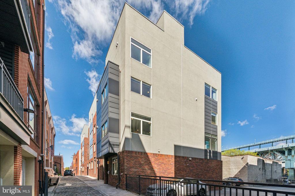 115 Quarry St