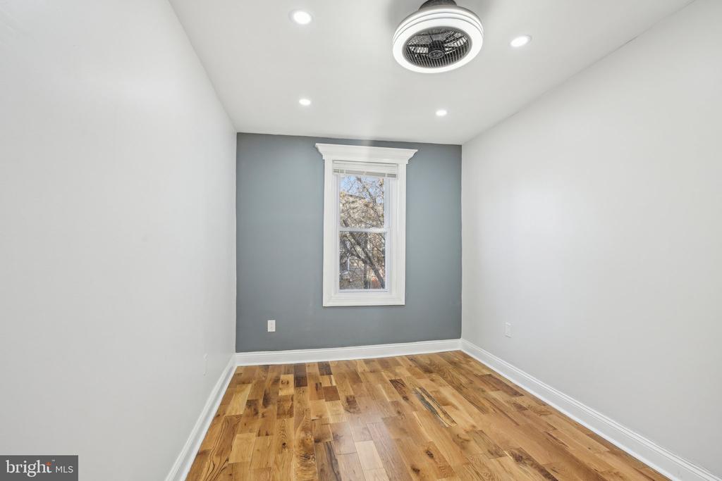 1214 N 60TH STREET