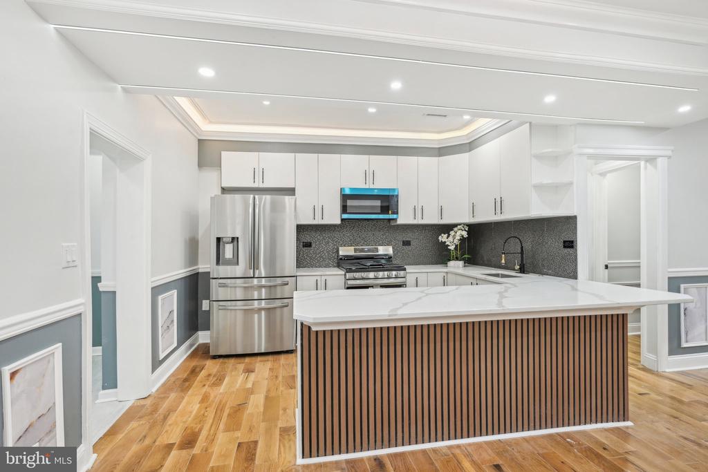 1214 N 60TH STREET