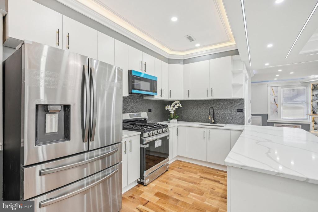 1214 N 60TH STREET