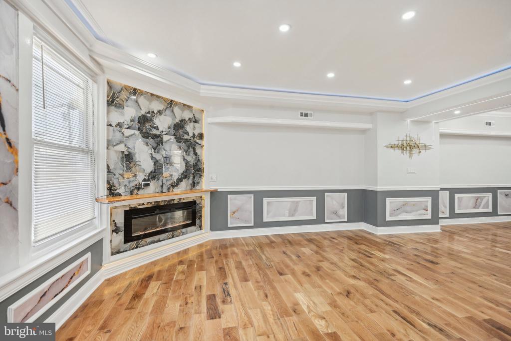 1214 N 60TH STREET