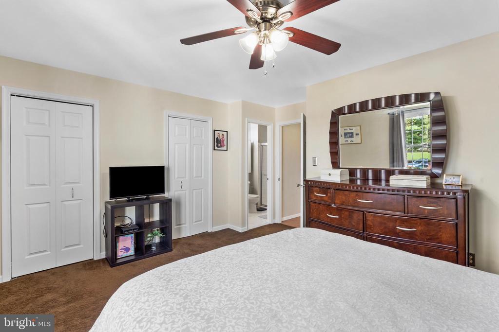 4420 Ernie Davis Cir