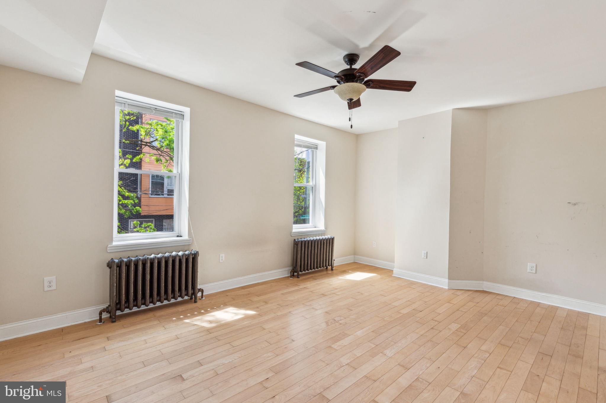 2207 E Susquehanna Ave