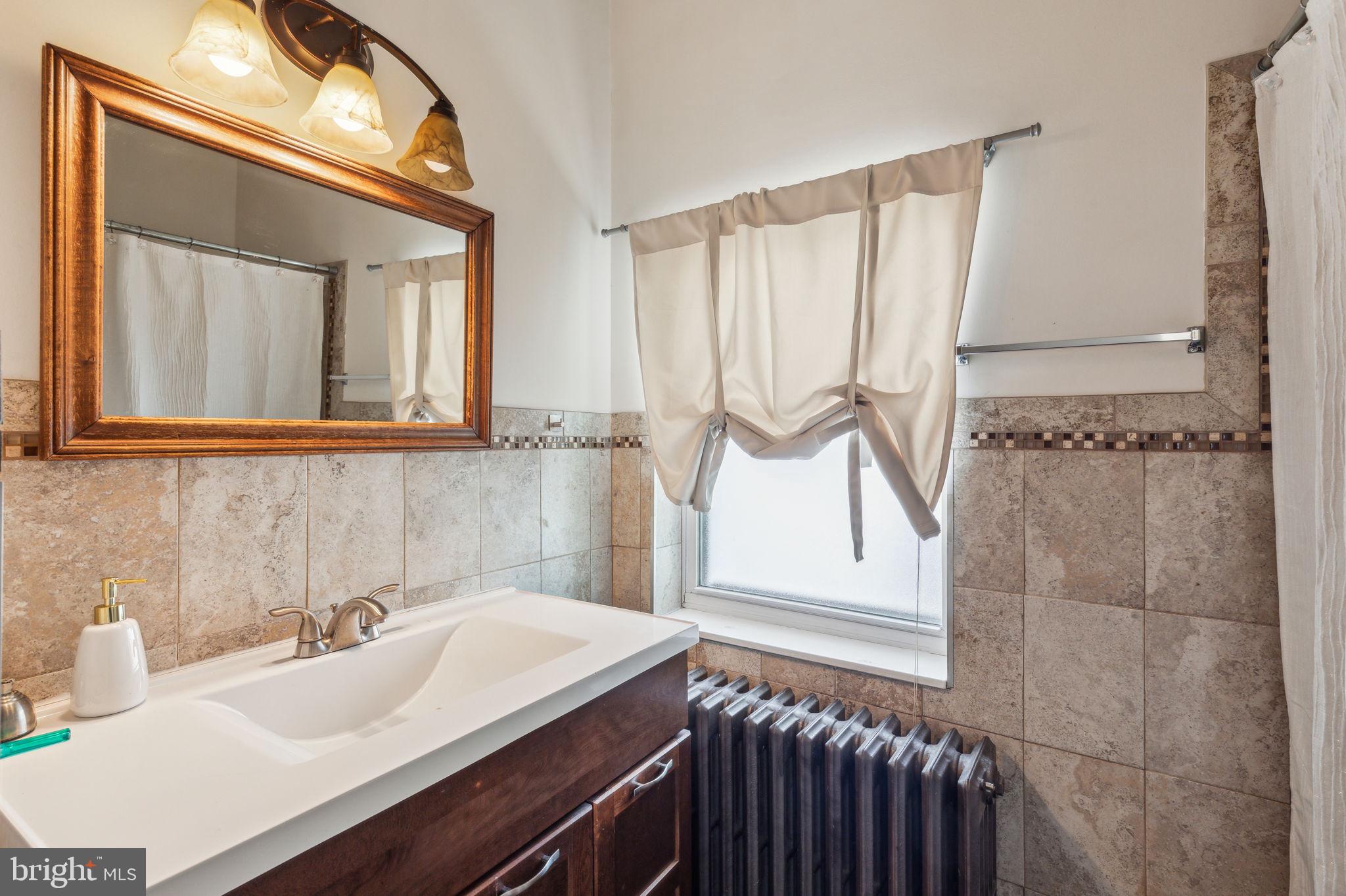 2207 E Susquehanna Ave