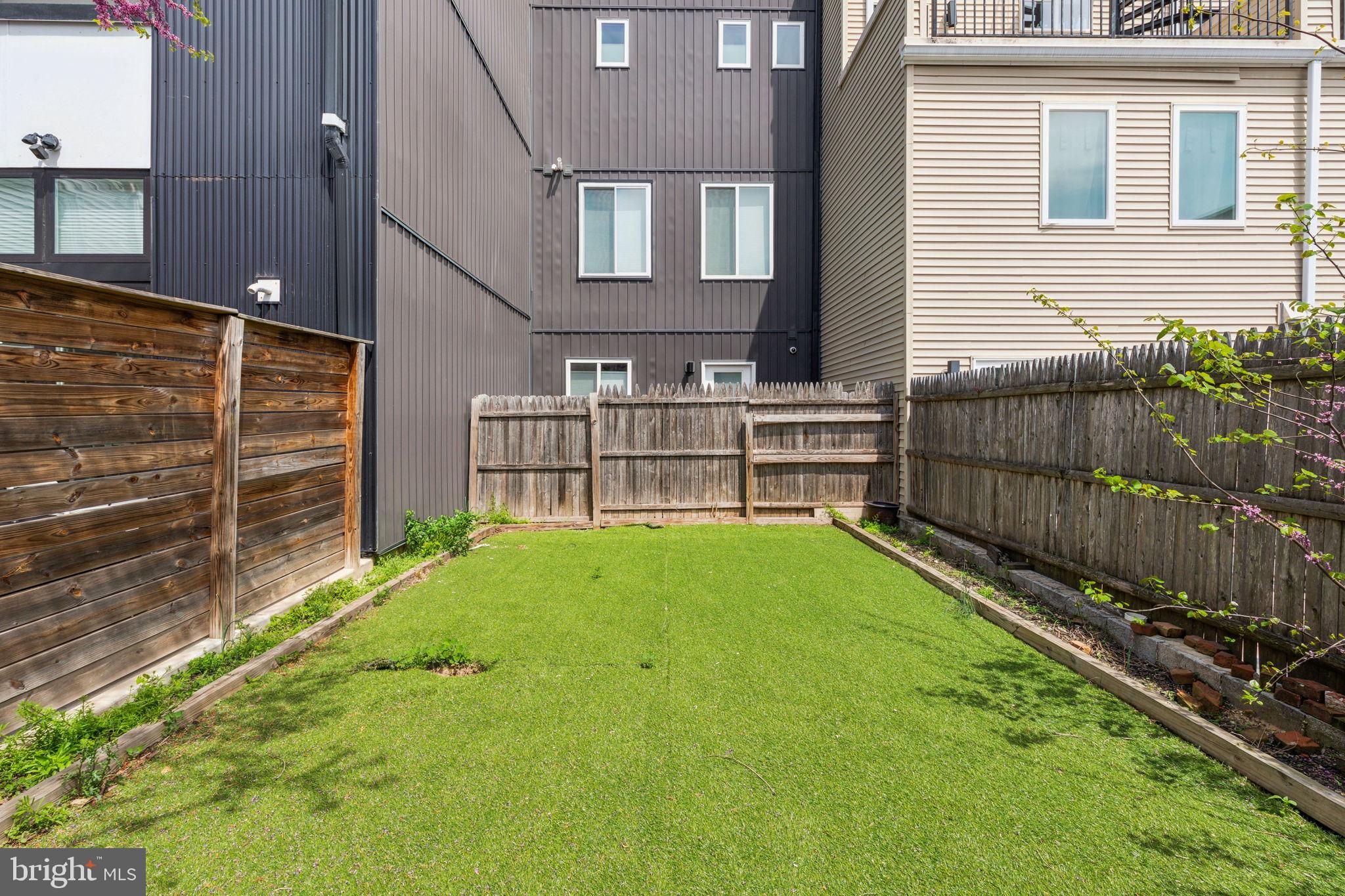 2207 E Susquehanna Ave