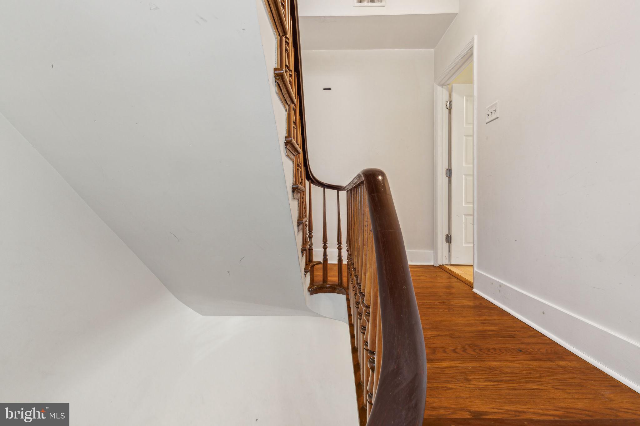 2207 E Susquehanna Ave