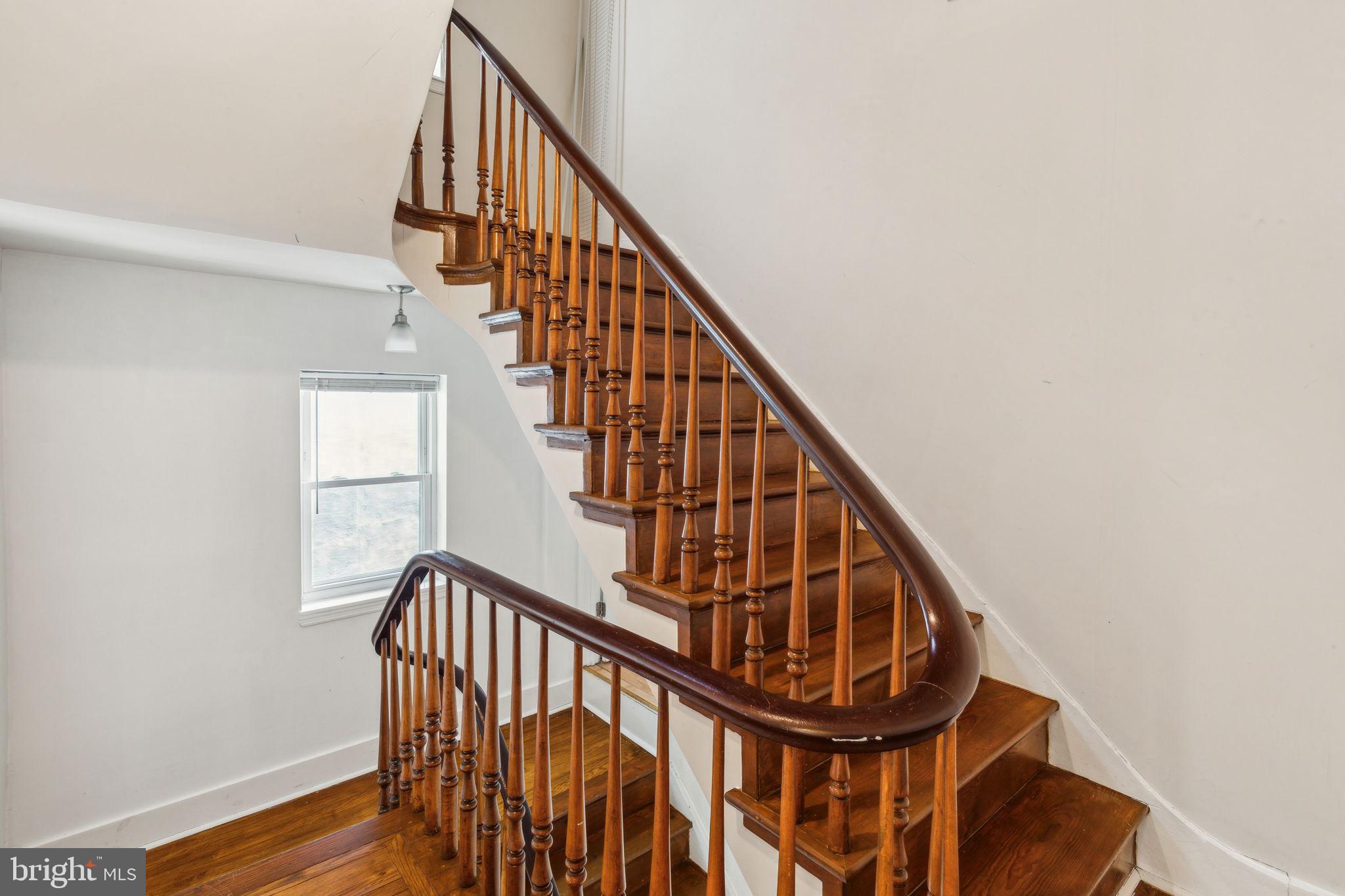 2207 E Susquehanna Ave