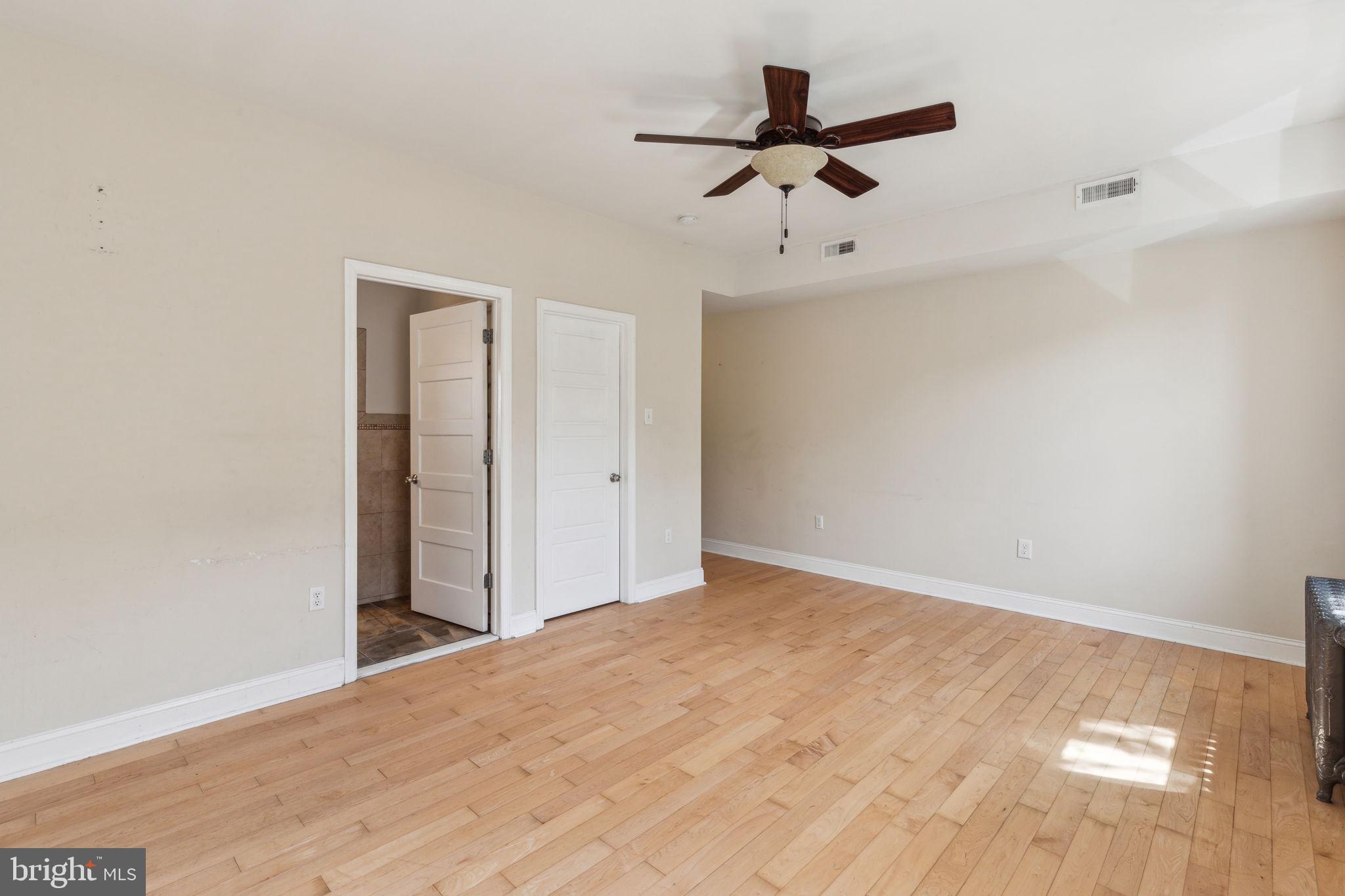 2207 E Susquehanna Ave