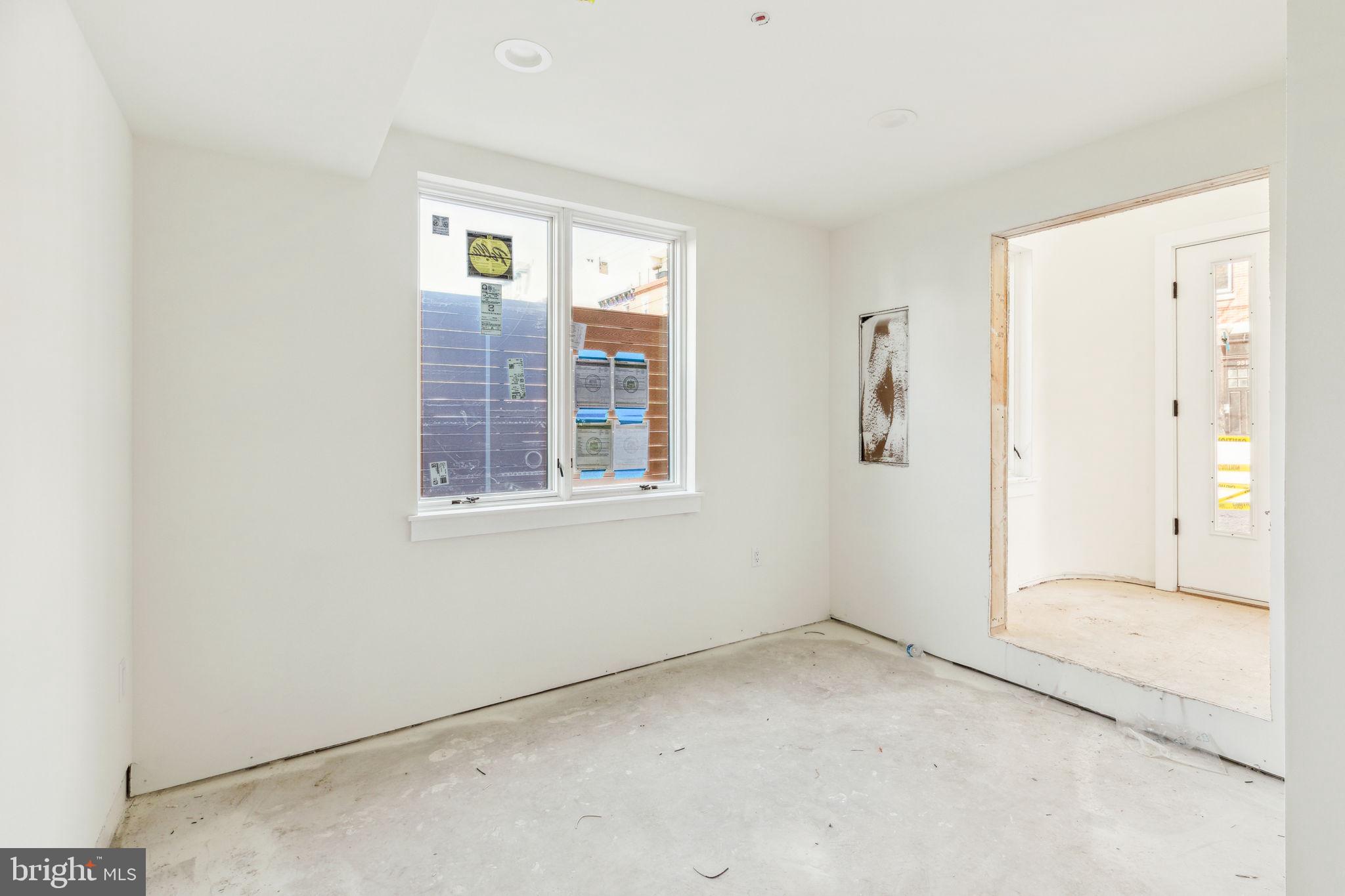 602 Brenna Walk