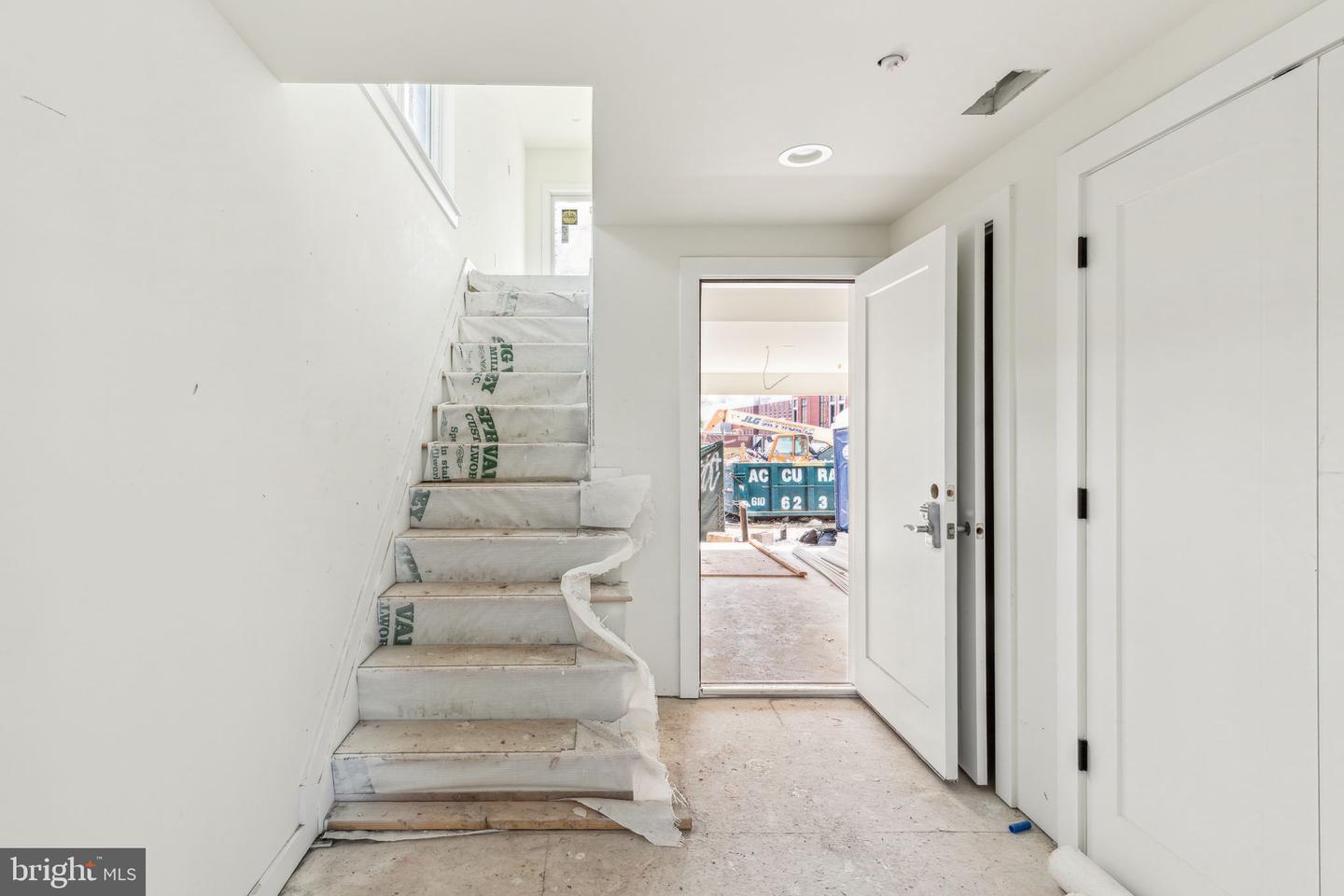 602 Brenna Walk