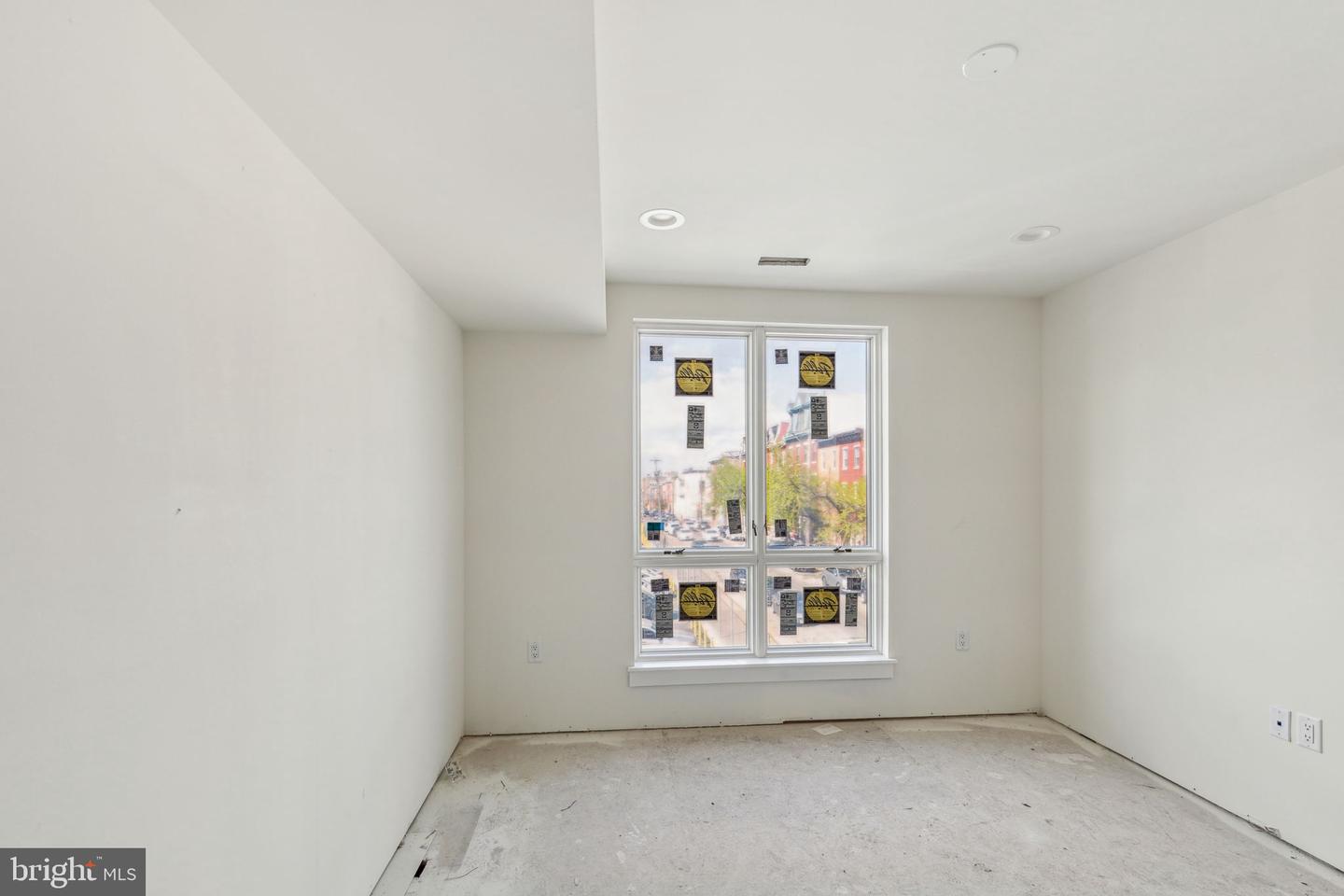 602 Brenna Walk