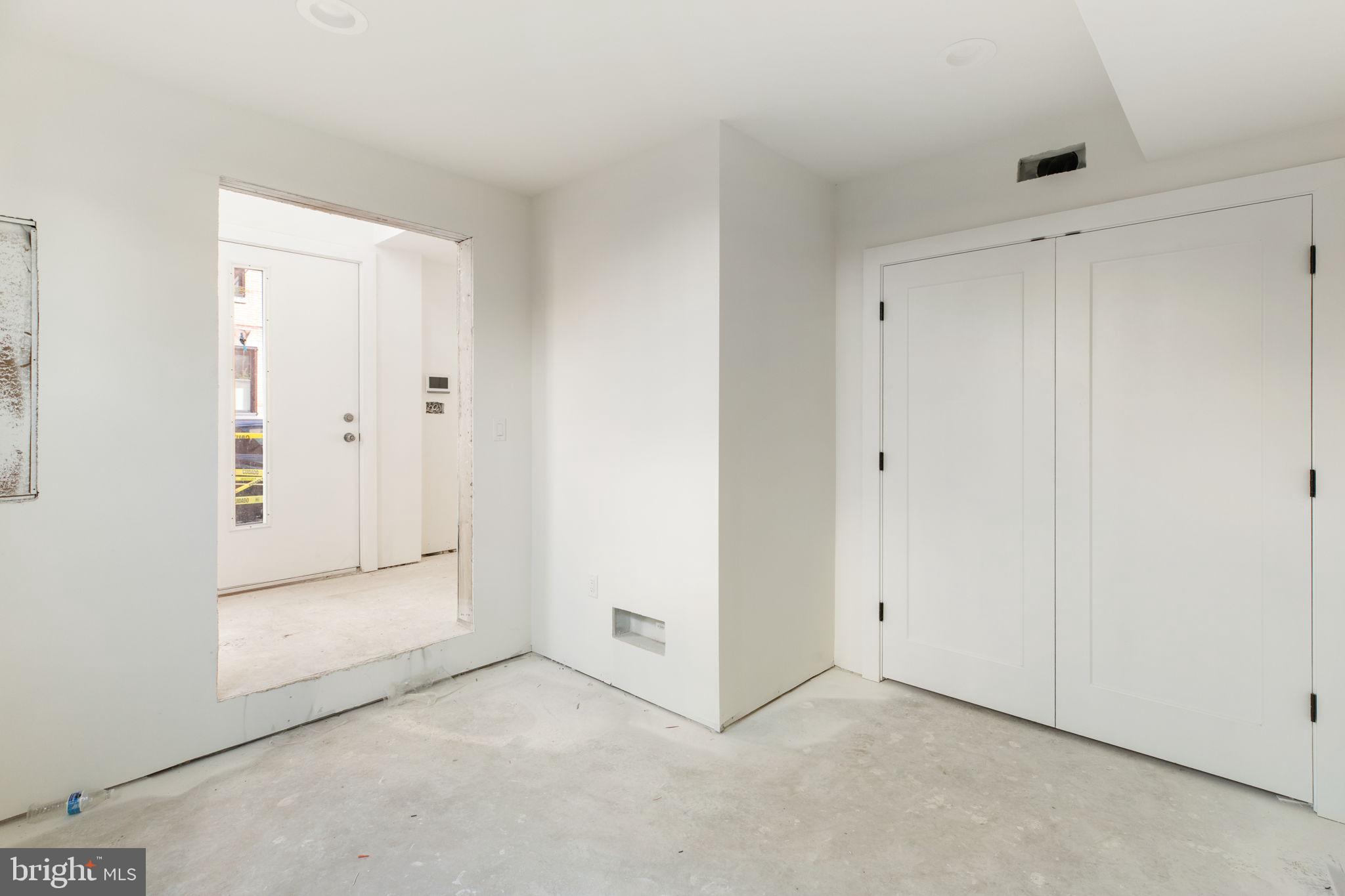 602 Brenna Walk